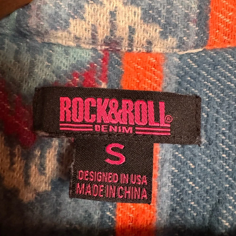 Western Funky Shacket 🤠 - Picture 2 of 6